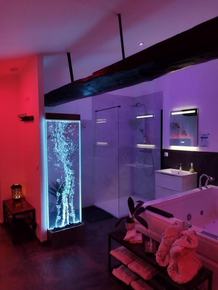 Les Sansonnets Appart & Spa Mezy-sur-Seine Стая снимка
